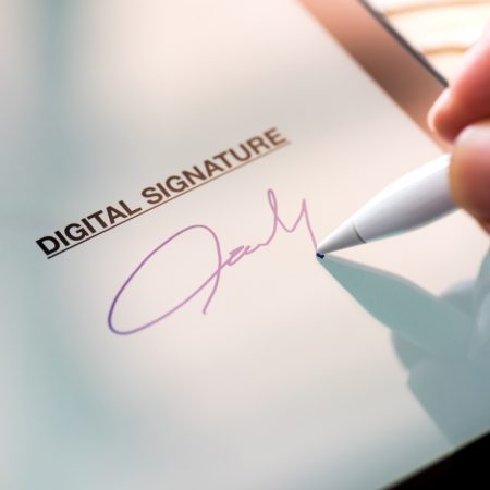 Você sabia que a assinatura digital vai ser obrigatória a partir de 2021?